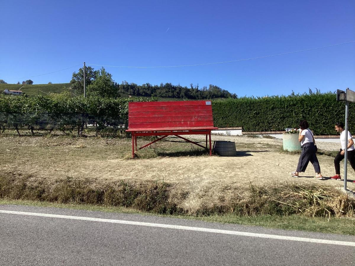 Holiday House Antica Dimora Soggiorni In Langa Centro Storico La Morra Kültér fotó